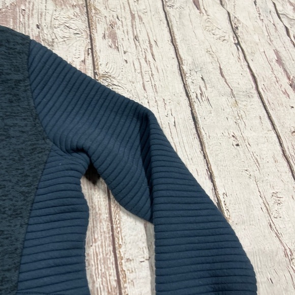 Women's The North Face Fleece Pullover Hooded Zip Up Fleece Jacket - Picture 6 of 10